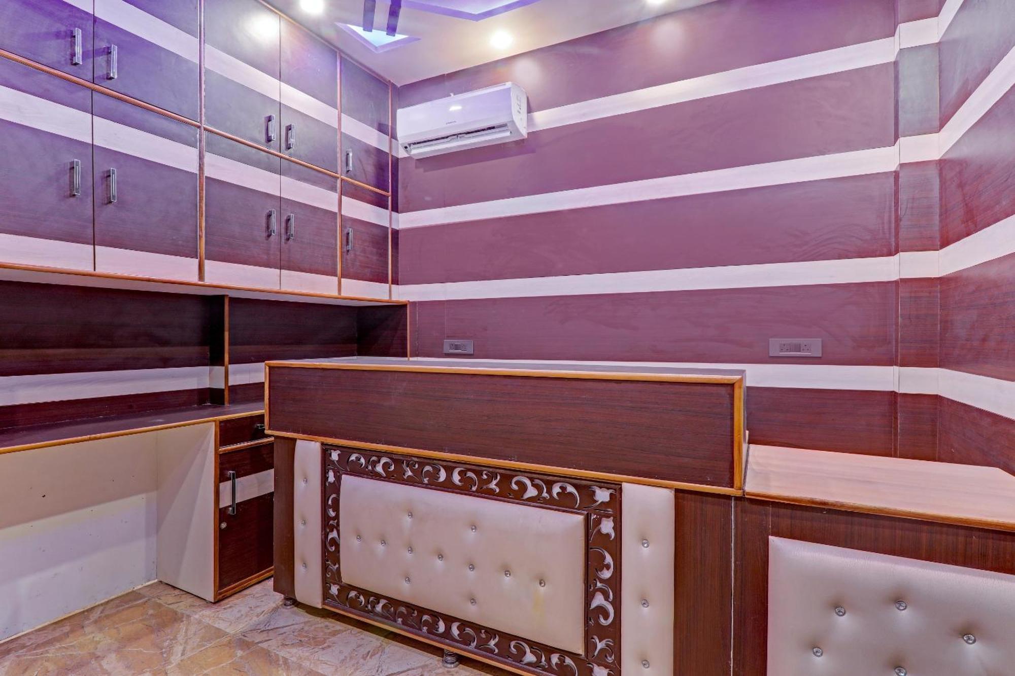 Отель Super Townhouse Riddhi Residency Лакхнау Экстерьер фото